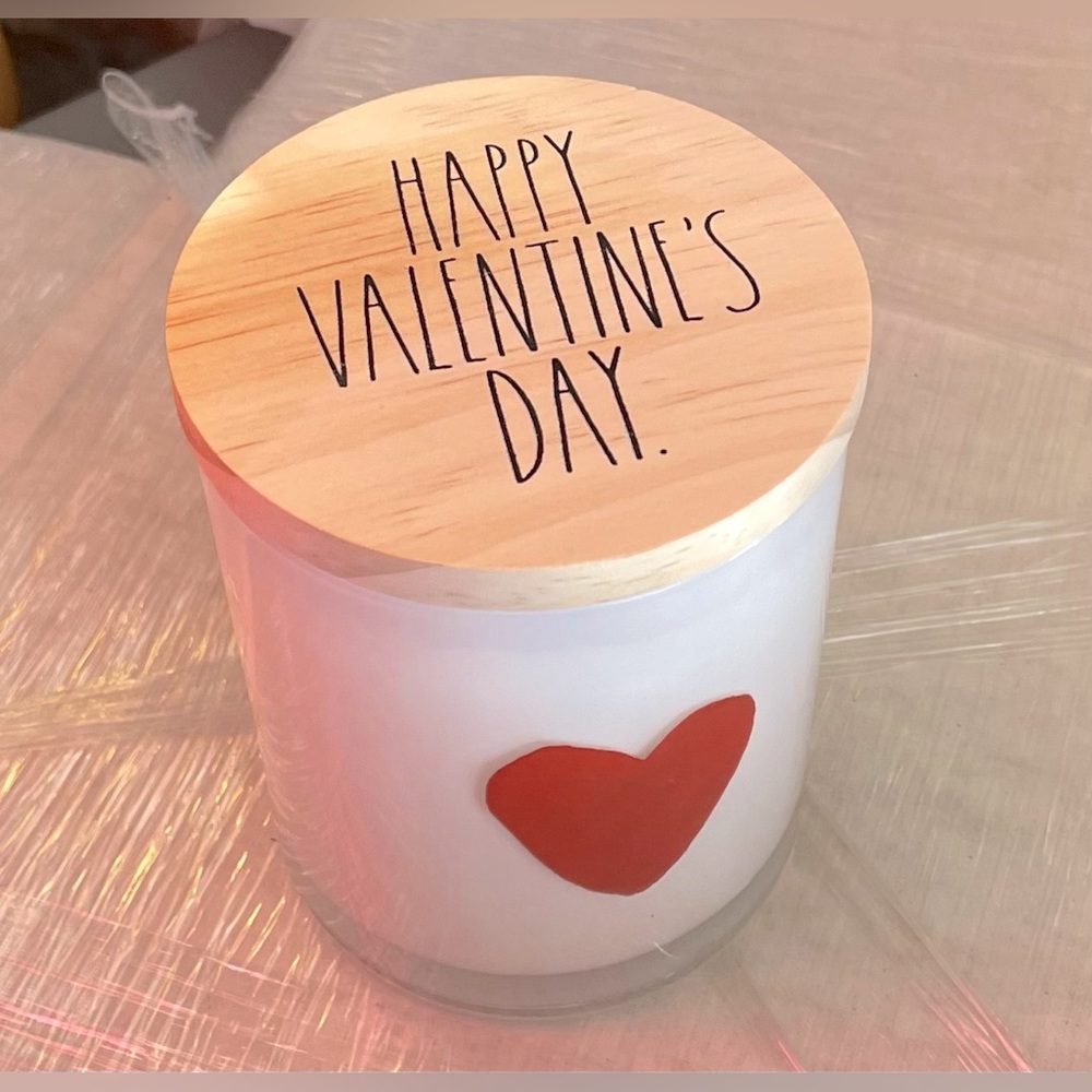 New Rae Dunn Candle